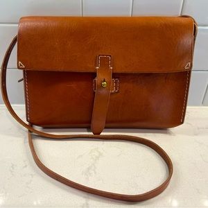 Madewell Leather Crossbody Bag in Cognac Brown